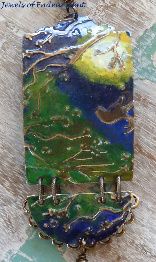 Night Fight Bracelet A moonlight night reflects deep blues and greens